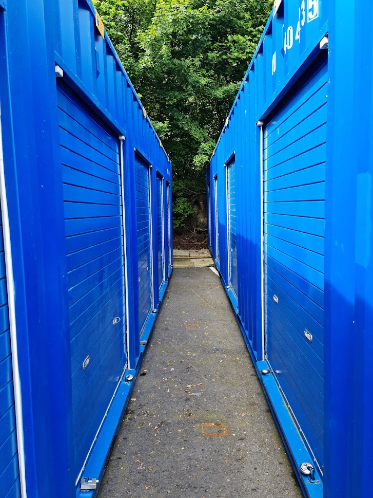 Storage in Wrexham - photo 3